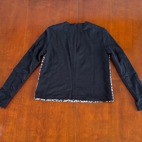 Kate Spade Black and White Patterned Long Sleeve Top - Picture 5 of 13